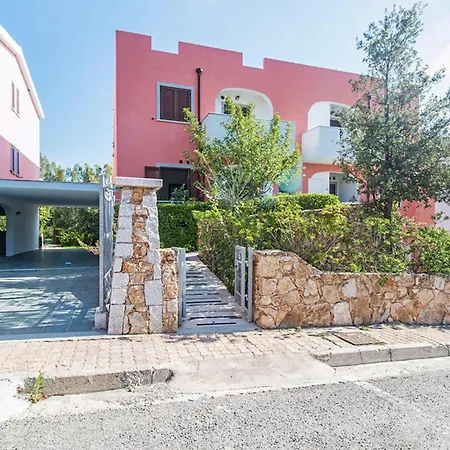 Trilo Apartment *
